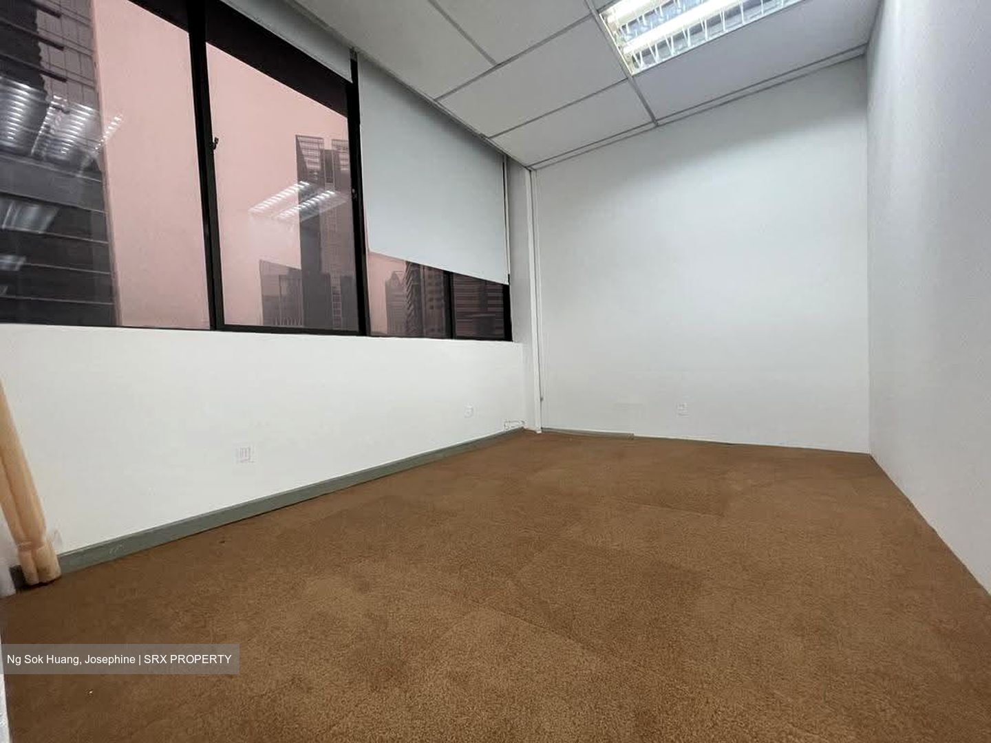 International Plaza (D2), Office #633715901